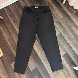LEVIS black mom jeans